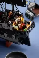 LEGO по мотивам «Пиратов Карибского моря» 4
